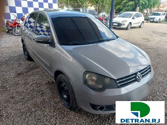 POLO SEDAN COMFORTLINE 1.6 2013
