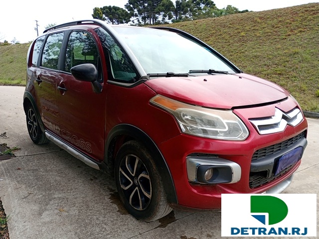 C3 AIRCROSS GLXM 2011